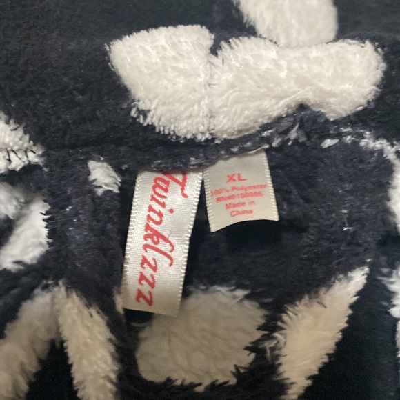 Cozy Robe - Picture 6 of 6